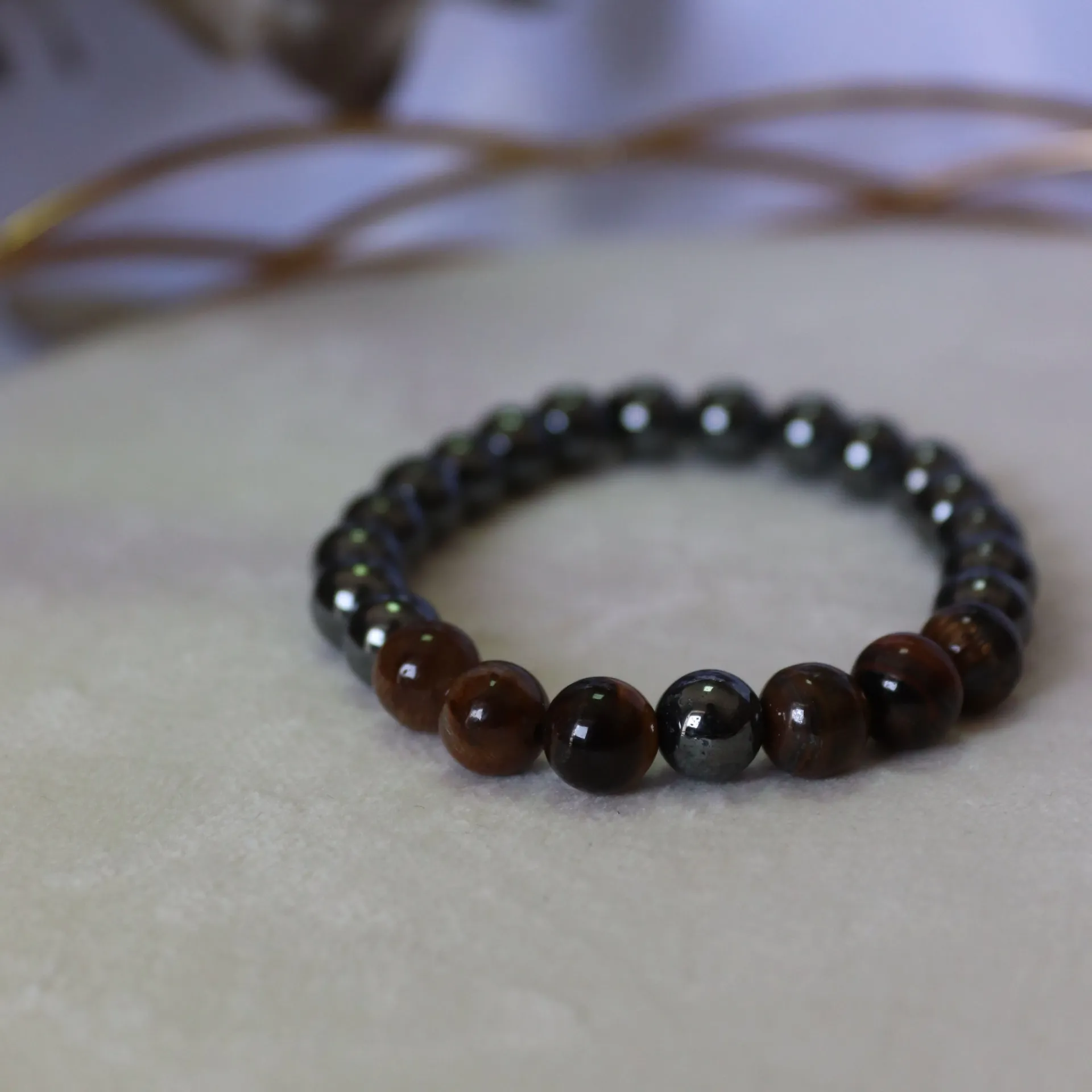 Pulseira hematite e olho de tigre