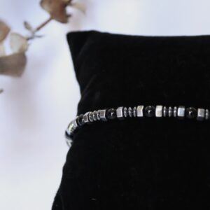 Pulseira ónix com hematite