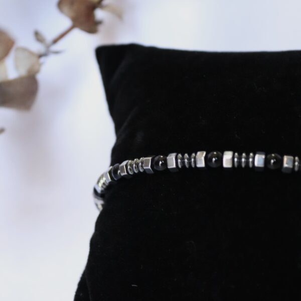 Pulseira ónix com hematite