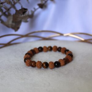 Pulseira Rudraksha e olho de tigre
