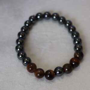 Pulseira hematite com olho de tigre