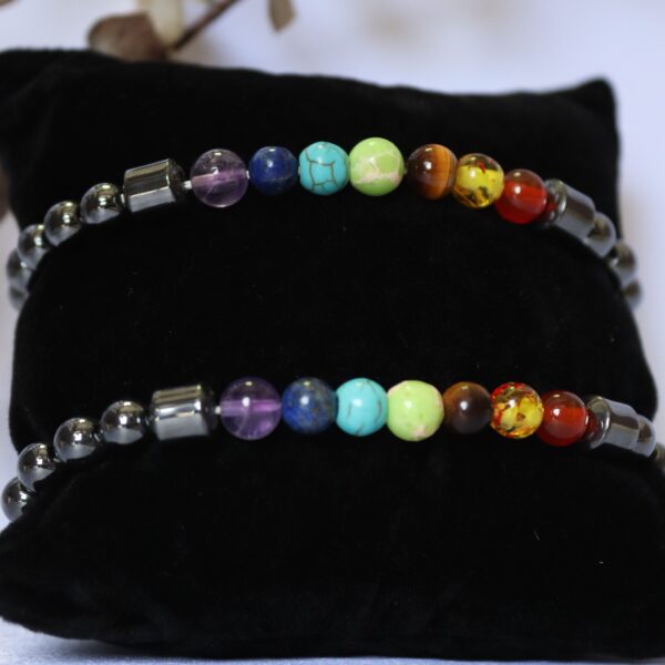 Pulseira hematite com 7 chakras - Image 3